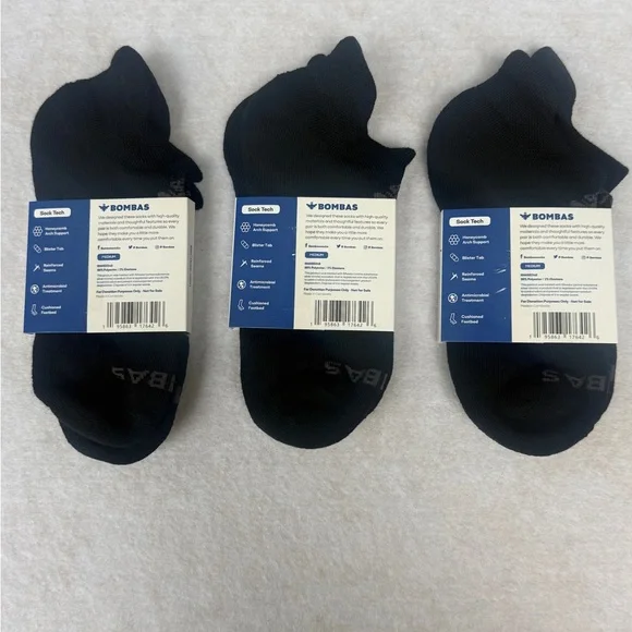 NWT Bombas unisex black medium Athletic Socks 3 pairs. Grab this deal. - Picture 3 of 5